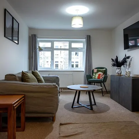 Cozy 1-br Sanctuary In Redland, 3*