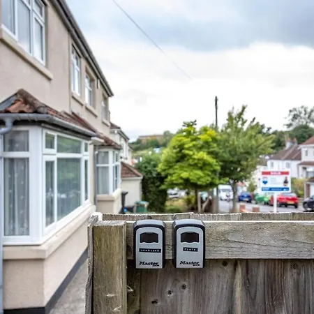 بيت ضيافة Cozy 1-br Sanctuary In Redland, بريستول