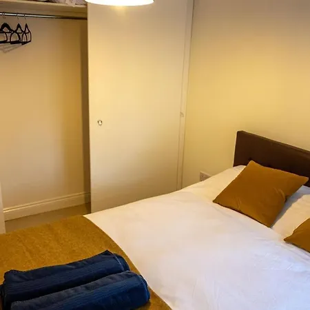 Cozy 1-br Sanctuary In Redland,